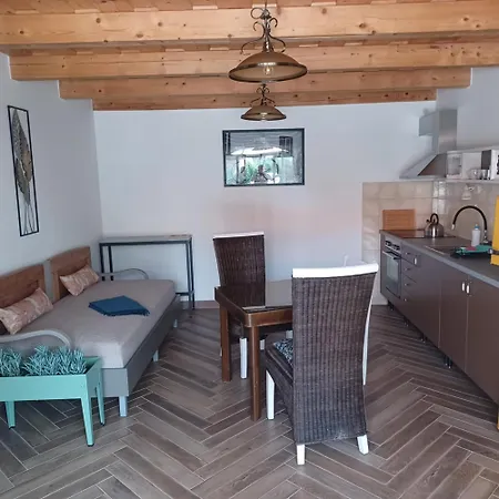 Appartement Oszter Udvarhaz Kekkut